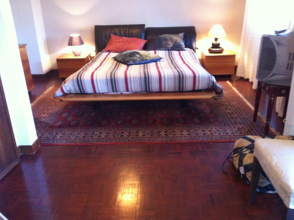 Traditional Villa In S Pedro , Estoril Alapraia Екстер'єр фото